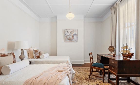 Singleton After  Bedroom