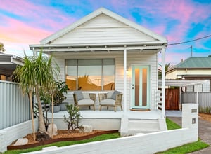 Georgetown front facade property overview